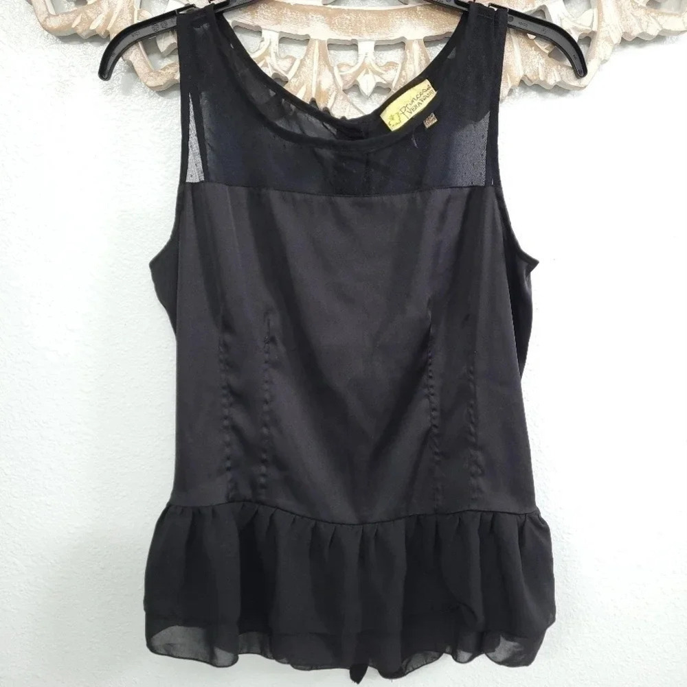 Princess Vera Wang Ruffle Bottom Top